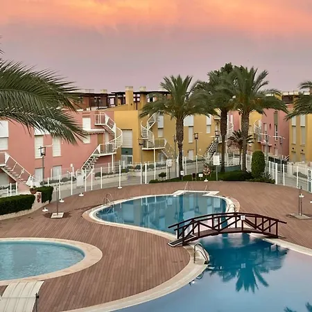 Precioso Bajo Con Jardin En * Vera