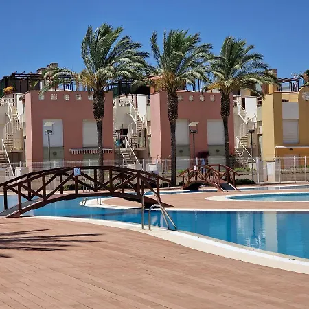 Apartment Precioso Bajo Con Jardin En